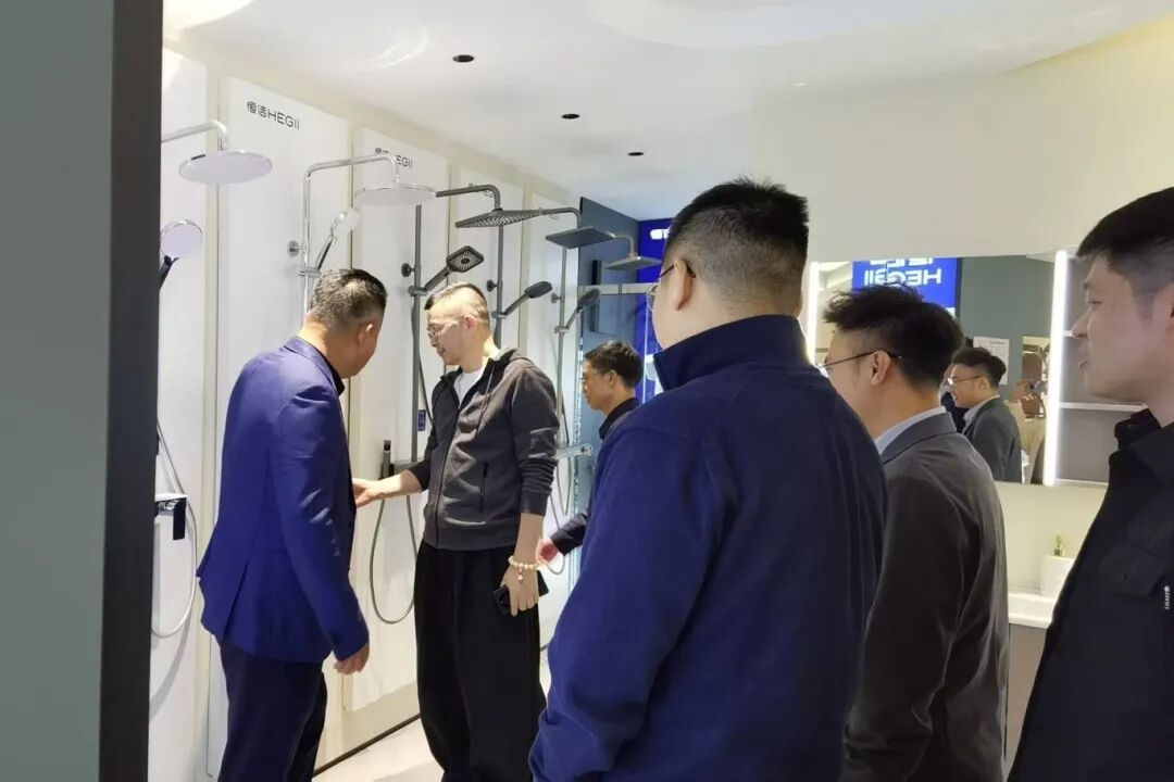 1765165945169459.jpg 微信圖片_2025-12-08_114948_180.jpg